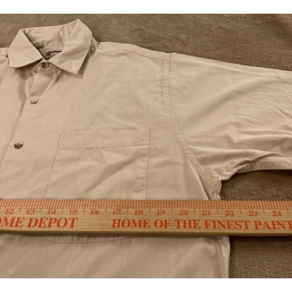 VINTAGE BANANA REPUBLIC Men's shirt size medium beige Short Sleeve button up EUC